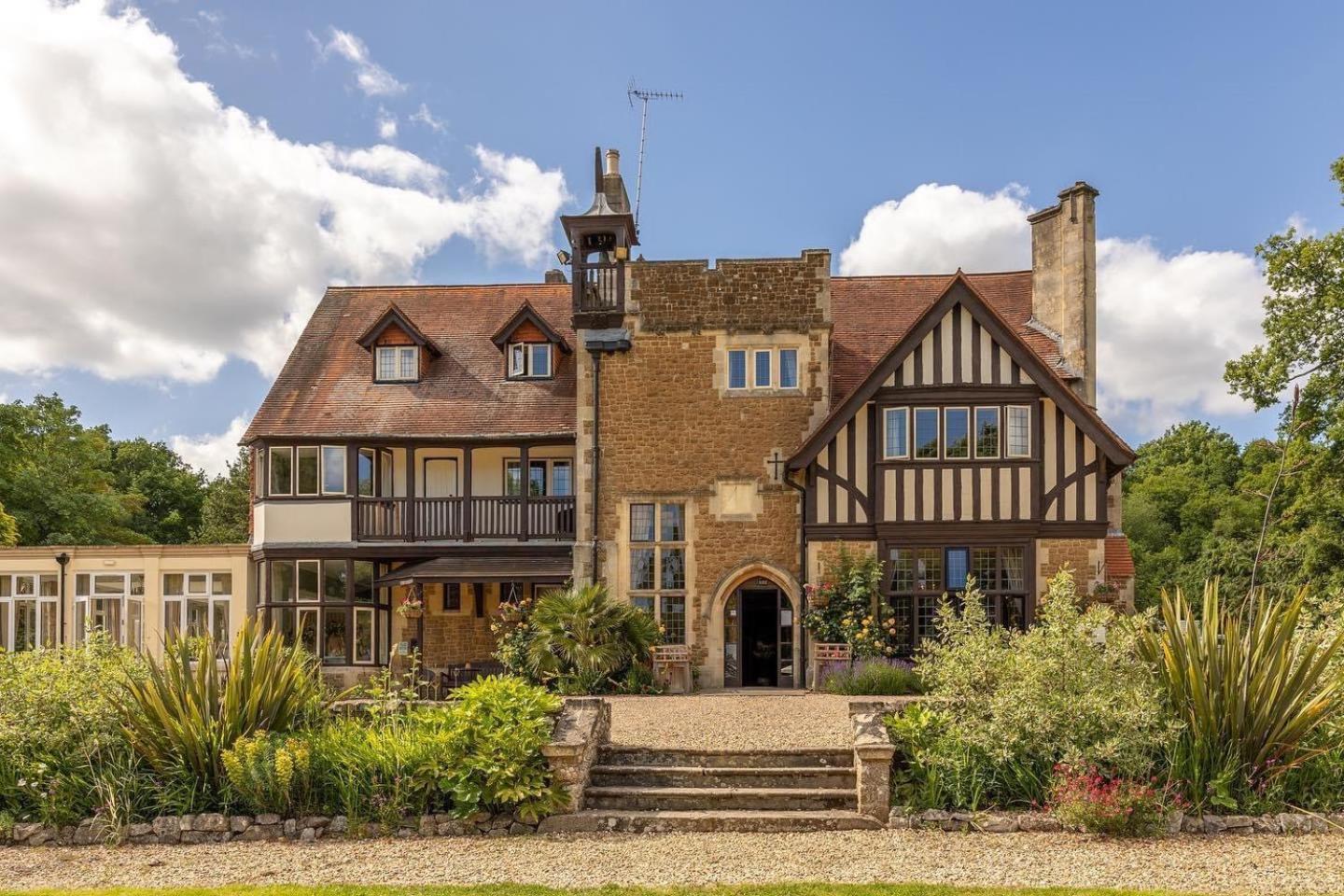 Farnham House Hotel Exterior foto